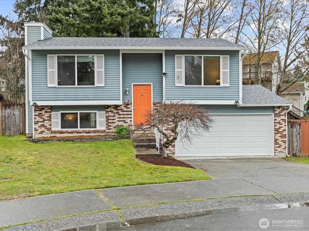Photo of 31806 10th Place SW, Federal Way, WA 98023 (MLS # 2491381)