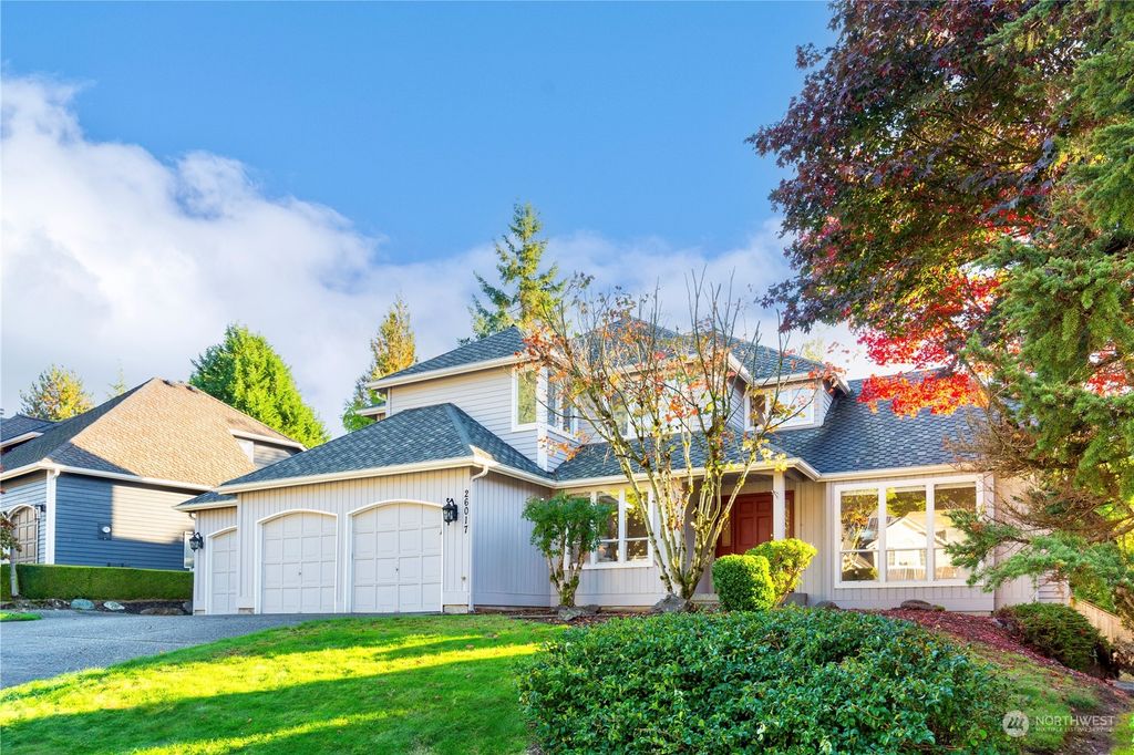 Photo of 26017 SE 38th Street, Sammamish, WA 98029 (MLS # 2171456)