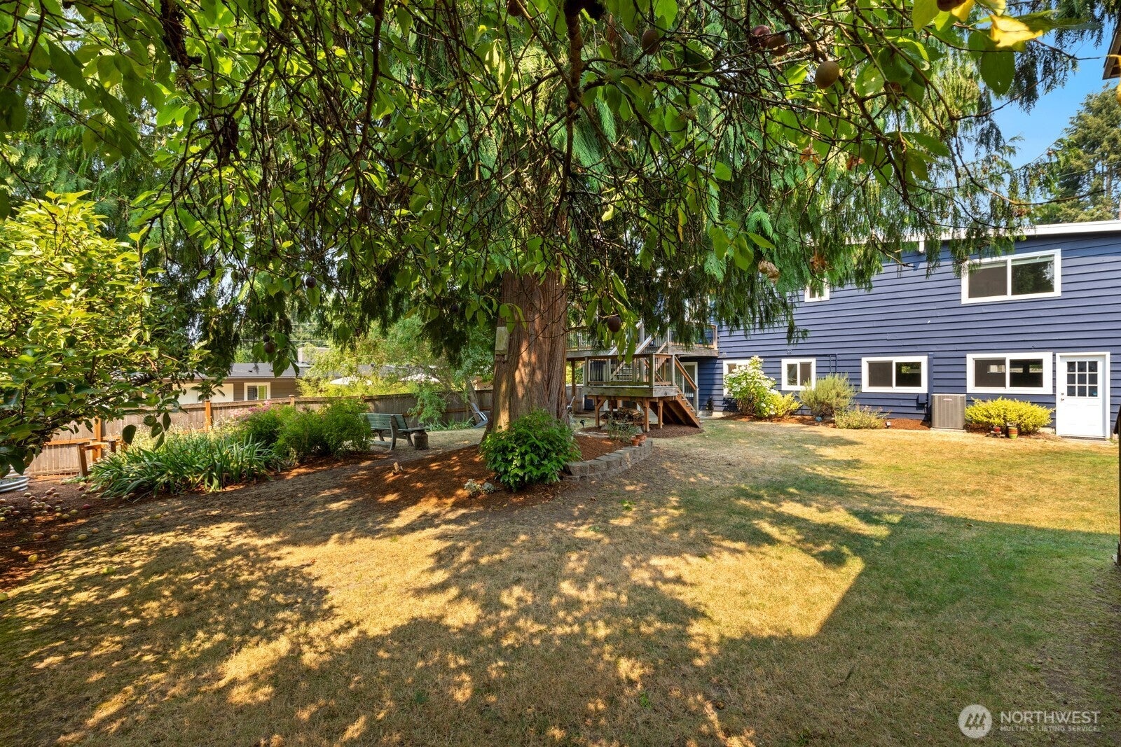 10913 NE 48th Street