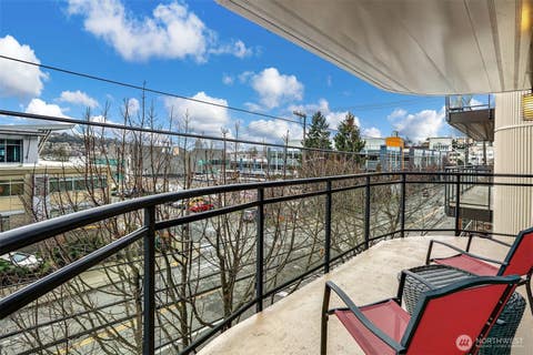 Photo of 1550 Eastlake Avenue E #203, Seattle, WA 98102 (MLS # 2542341)