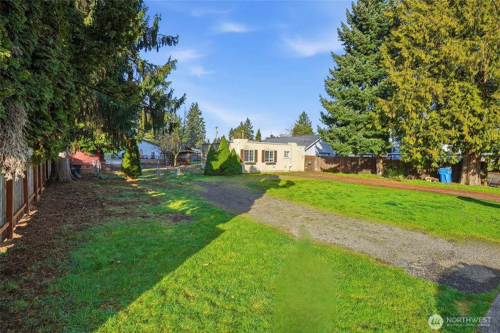 Photo of 1710 Bryant Street, Vancouver, WA 98660 (MLS # 2485483)