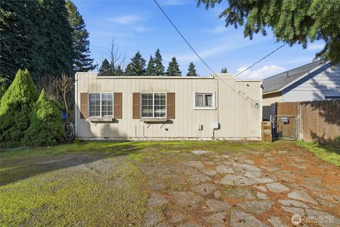Photo of 1710 Bryant Street, Vancouver, WA 98660 (MLS # 2485483)