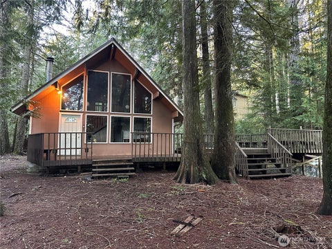 Photo of 101 E Shannon Place, Shelton, WA 98584 (MLS # 2593660)