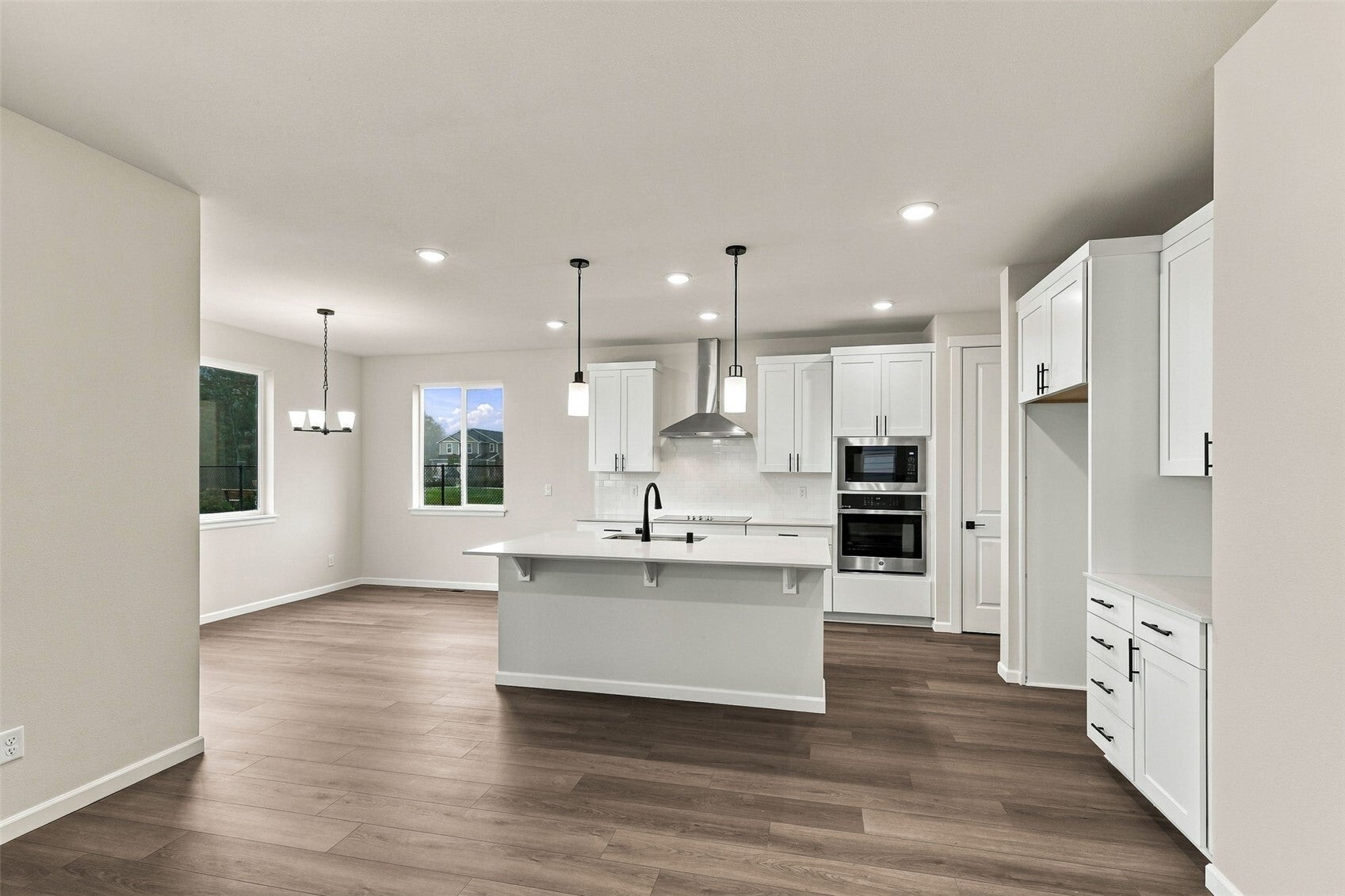 4726 85th Avenue NE 15
