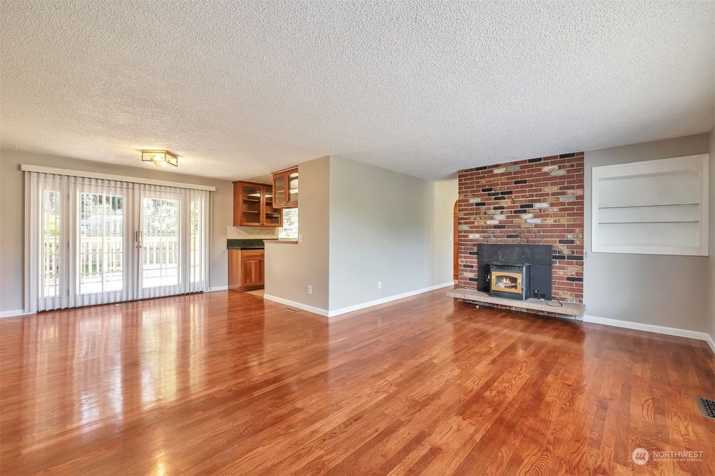 listing image 9360764256154090939