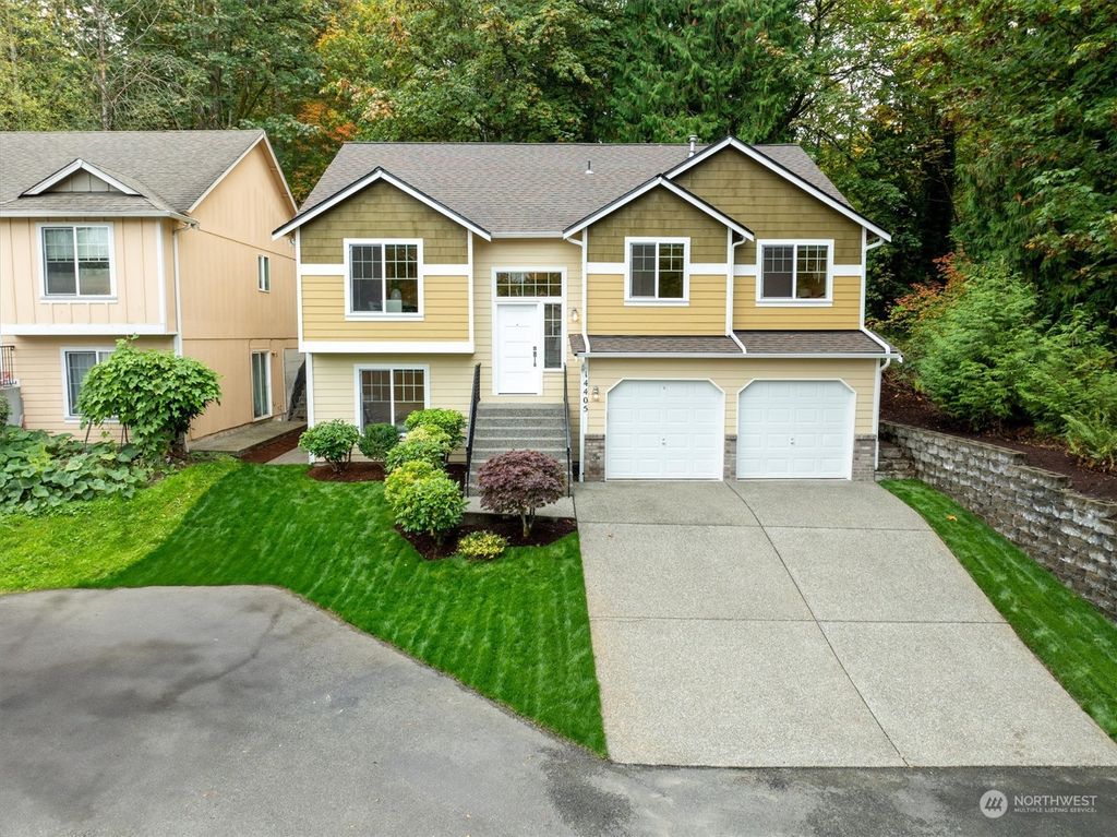 Photo of 14405 SE 188th Way, Renton, WA 98058 (MLS # 2300514)