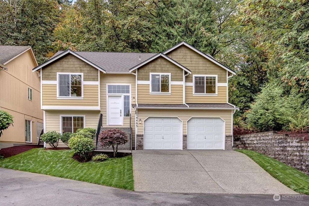 Photo of 14405 SE 188th Way, Renton, WA 98058 (MLS # 2300514)