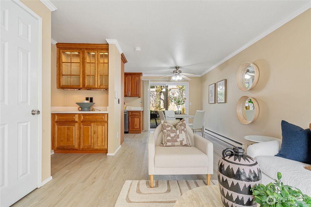 Photo of 3923 148TH Avenue NE #C, Bellevue, WA 98007 (MLS # 2358553)