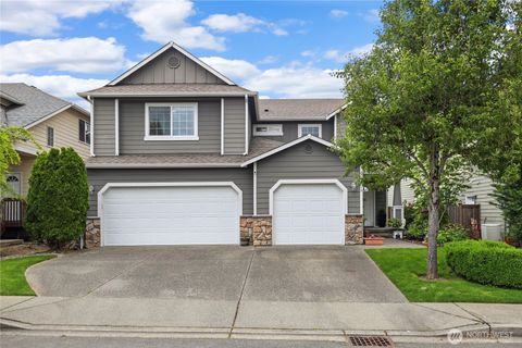 Photo of 5208 NE 8th Court, Renton, WA 98059 (MLS # 2525013)