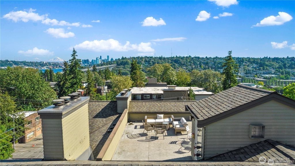 Photo of 3901 Fremont Avenue N #304, Seattle, WA 98103 (MLS # 2432314)