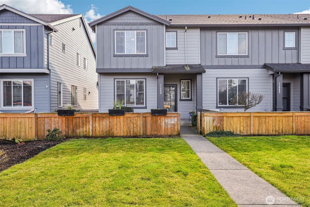 Photo of 11509 NE 22nd Circle, Vancouver, WA 98684 (MLS # 2486232)