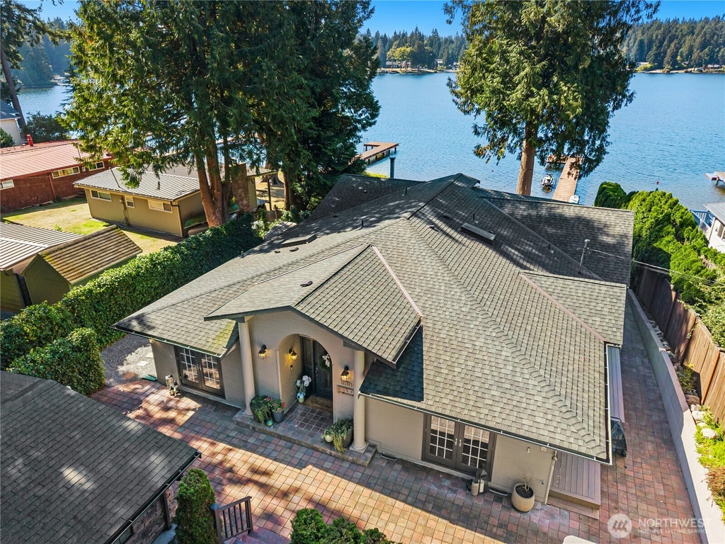 Photo of 14620 W Lake Goodwin Road, Stanwood, WA 98292 (MLS # 2585841)