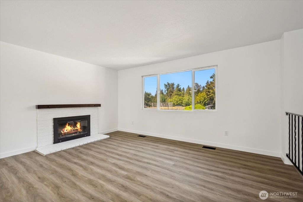 Photo of 16931 20th Drive SE, Bothell, WA 98012 (MLS # 2386716)