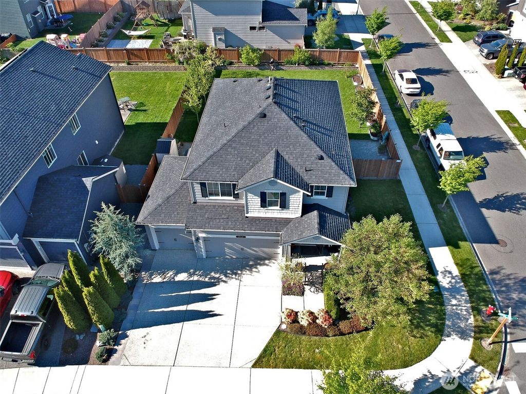Photo of 6717 281st Place NW, Stanwood, WA 98292 (MLS # 2511362)