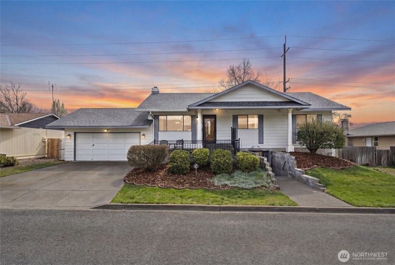 1140 SE Colonial Drive