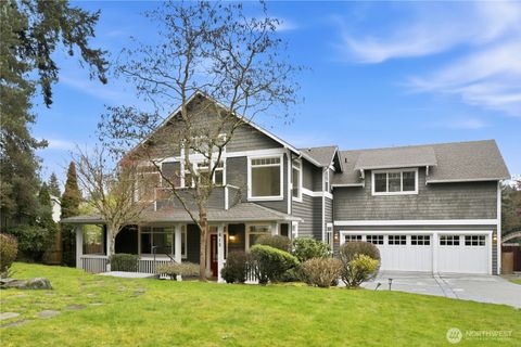 Photo of 612 128th Avenue NE, Bellevue, WA 98005 (MLS # 2483405)