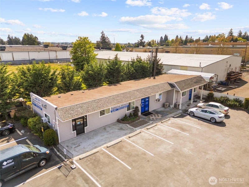 8524 S Tacoma Way