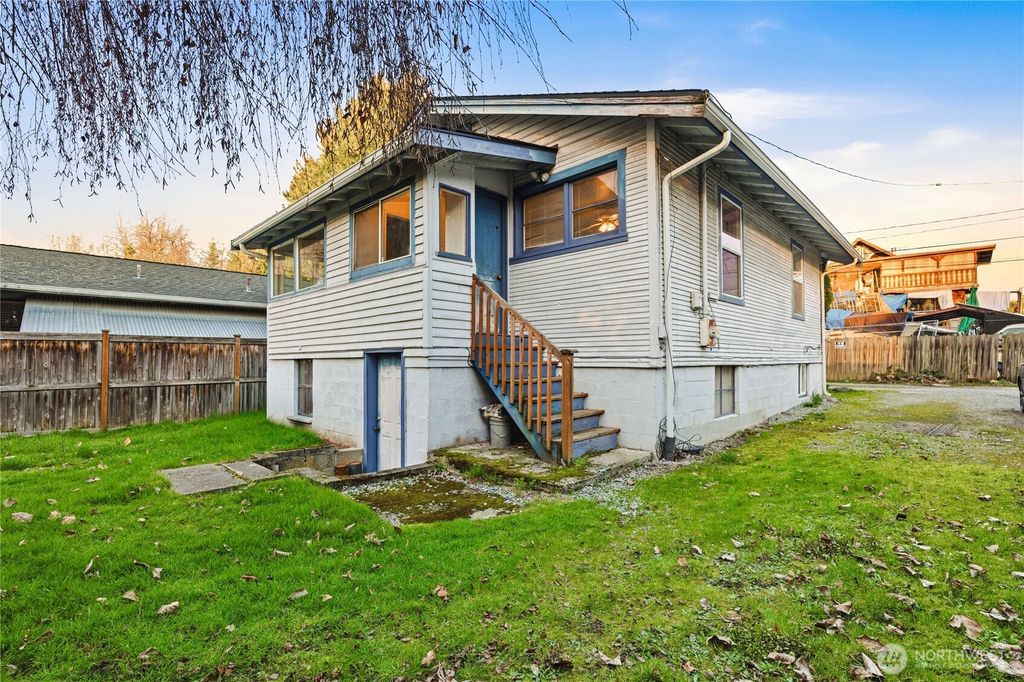 Photo of 8434 34th Avenue S, Seattle, WA 98118 (MLS # 2483778)
