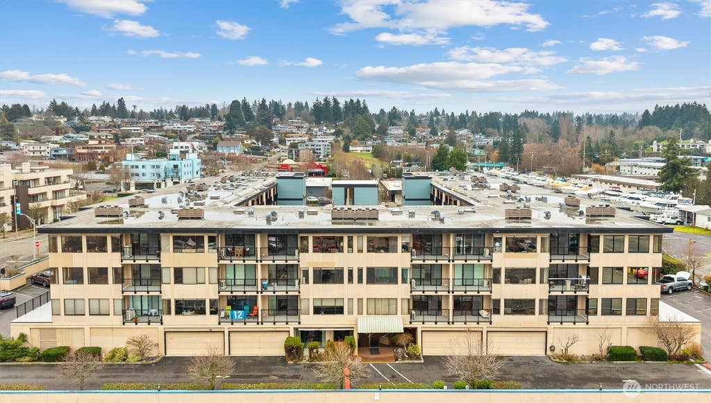 Photo of 601 S 227th Street #305S, Des Moines, WA 98198 (MLS # 2559937)