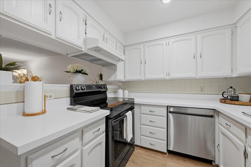 1731 157th Avenue NE E103