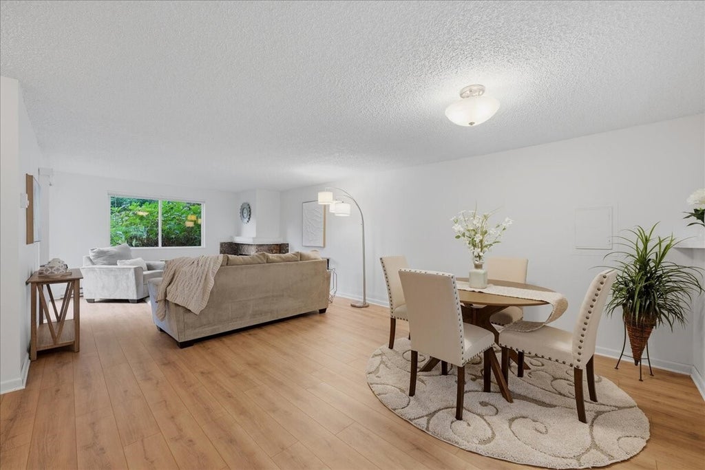 Photo of 1731 157th Avenue NE #E103, Bellevue, WA 98008 (MLS # 2593963)