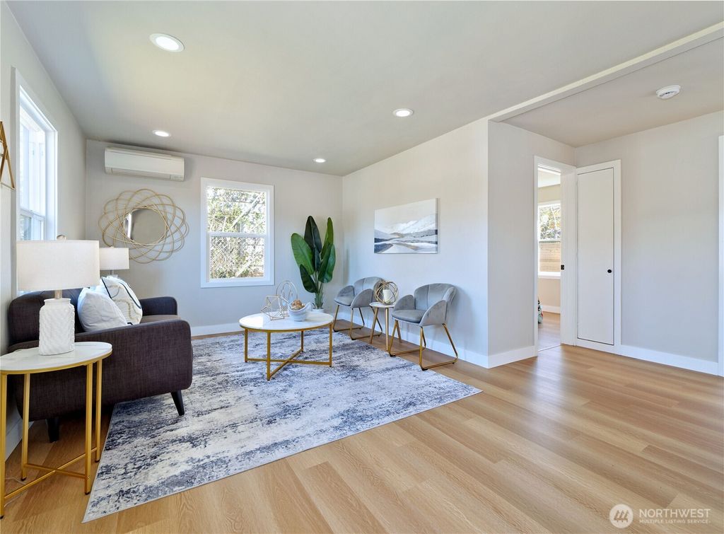 Photo of 4832 25th Avenue SW, Seattle, WA 98106 (MLS # 2504063)