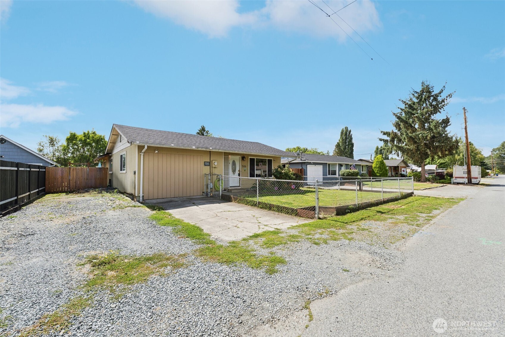 506 Deeded Lane SW