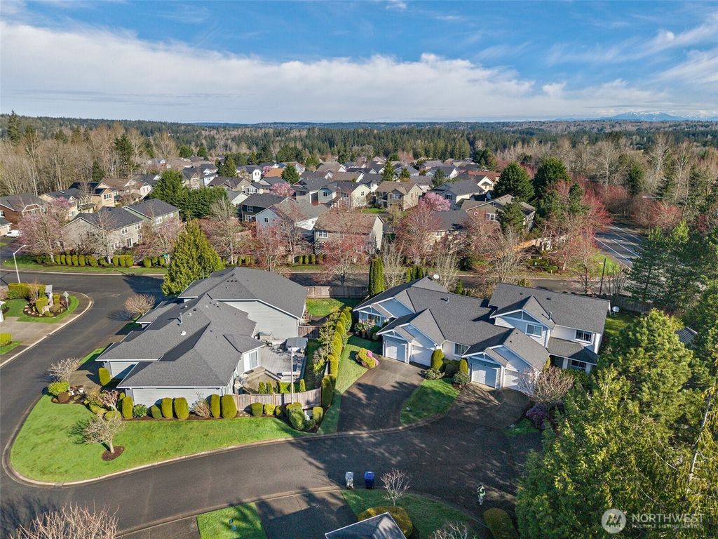 Photo of 24356 SE 4th Court, Sammamish, WA 98074 (MLS # 2349396)