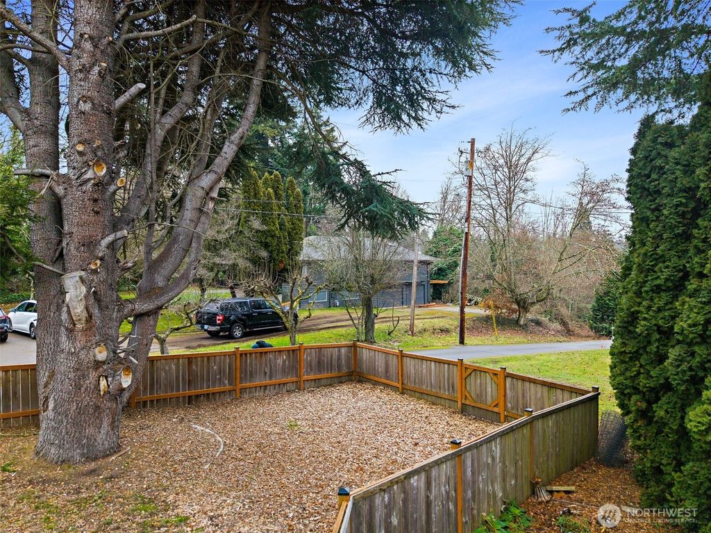 Photo of 16614 Sylvester Road SW, Burien, WA 98166 (MLS # 2308879)