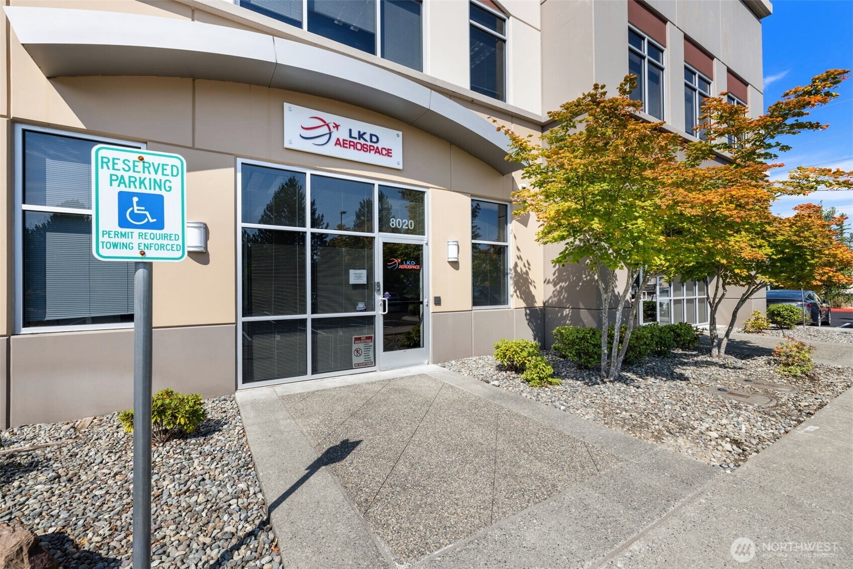 8020 SE Bracken Place