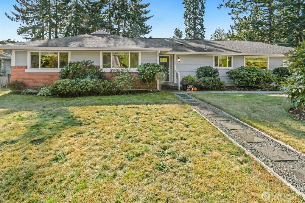 Photo of 8514 Madrona Lane, Edmonds, WA 98026 (MLS # 2439661)