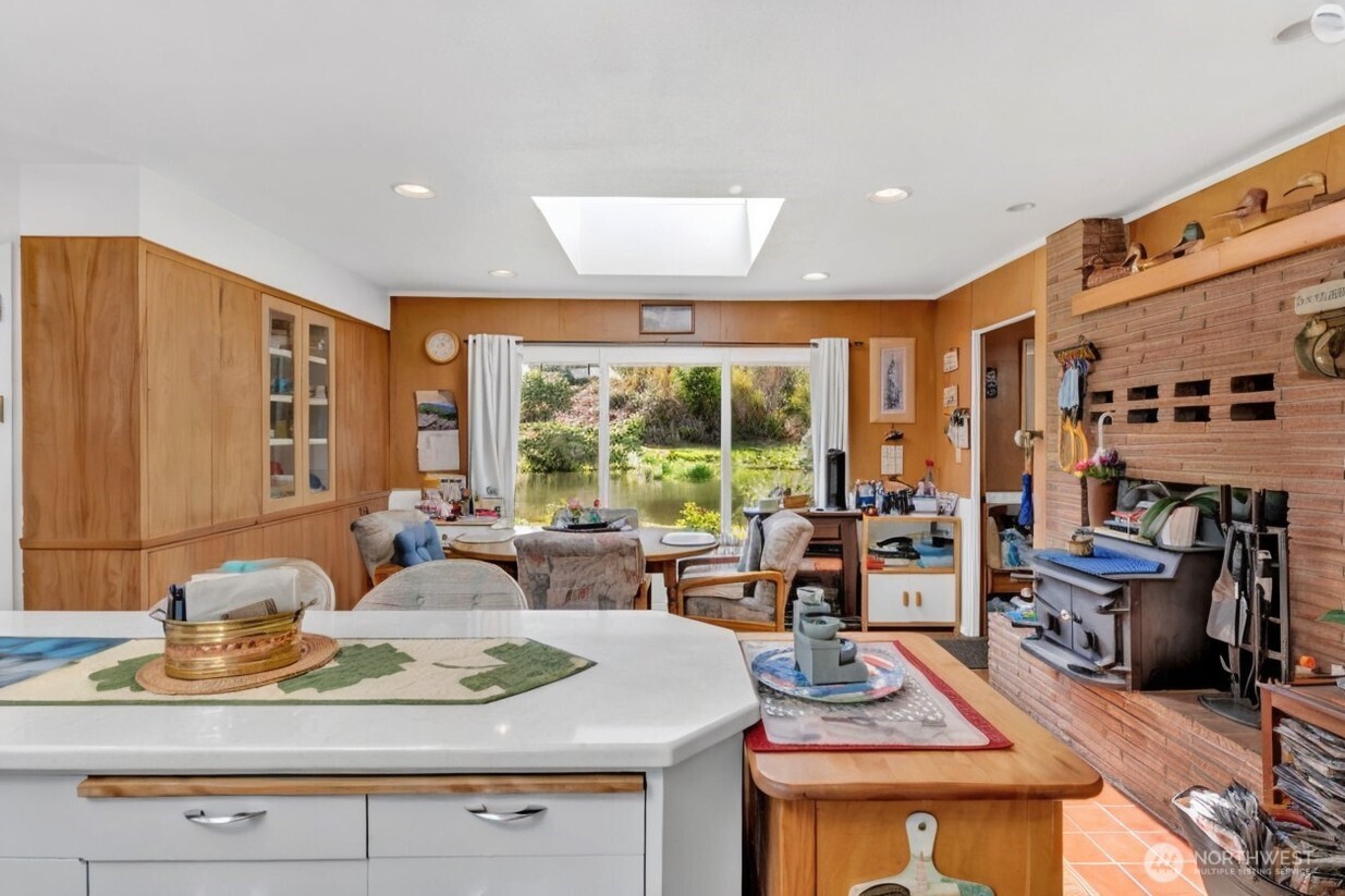 121 Bear Gulch Road
