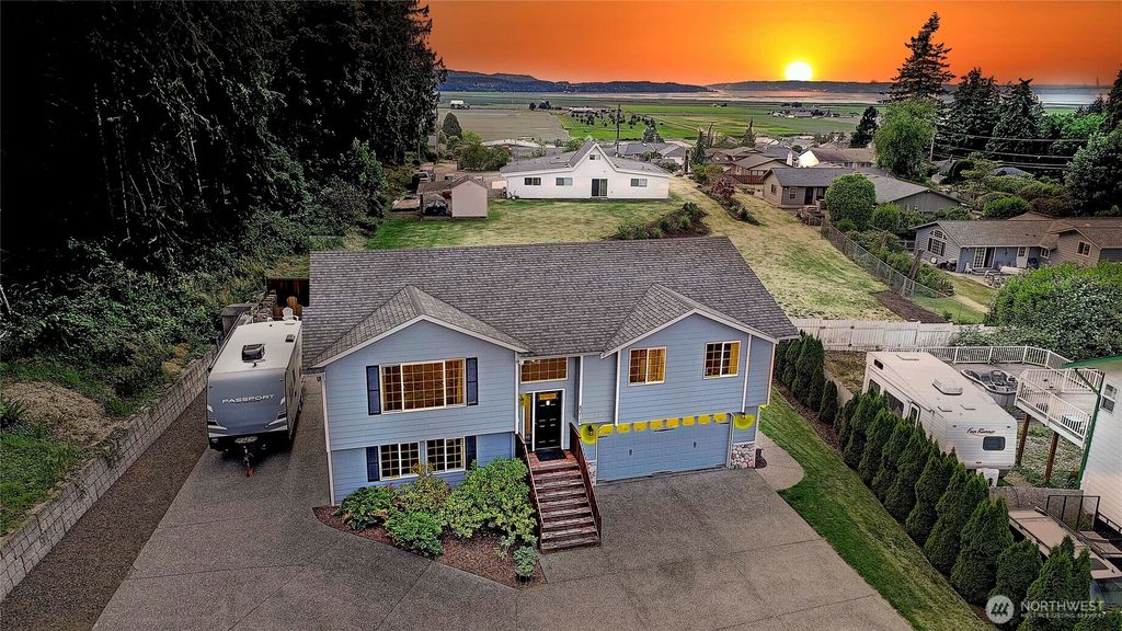 Photo of 8212 280th Place NW, Stanwood, WA 98292 (MLS # 2394575)