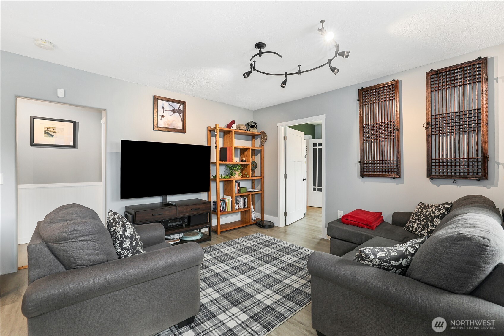 827 Boulevard Road SE