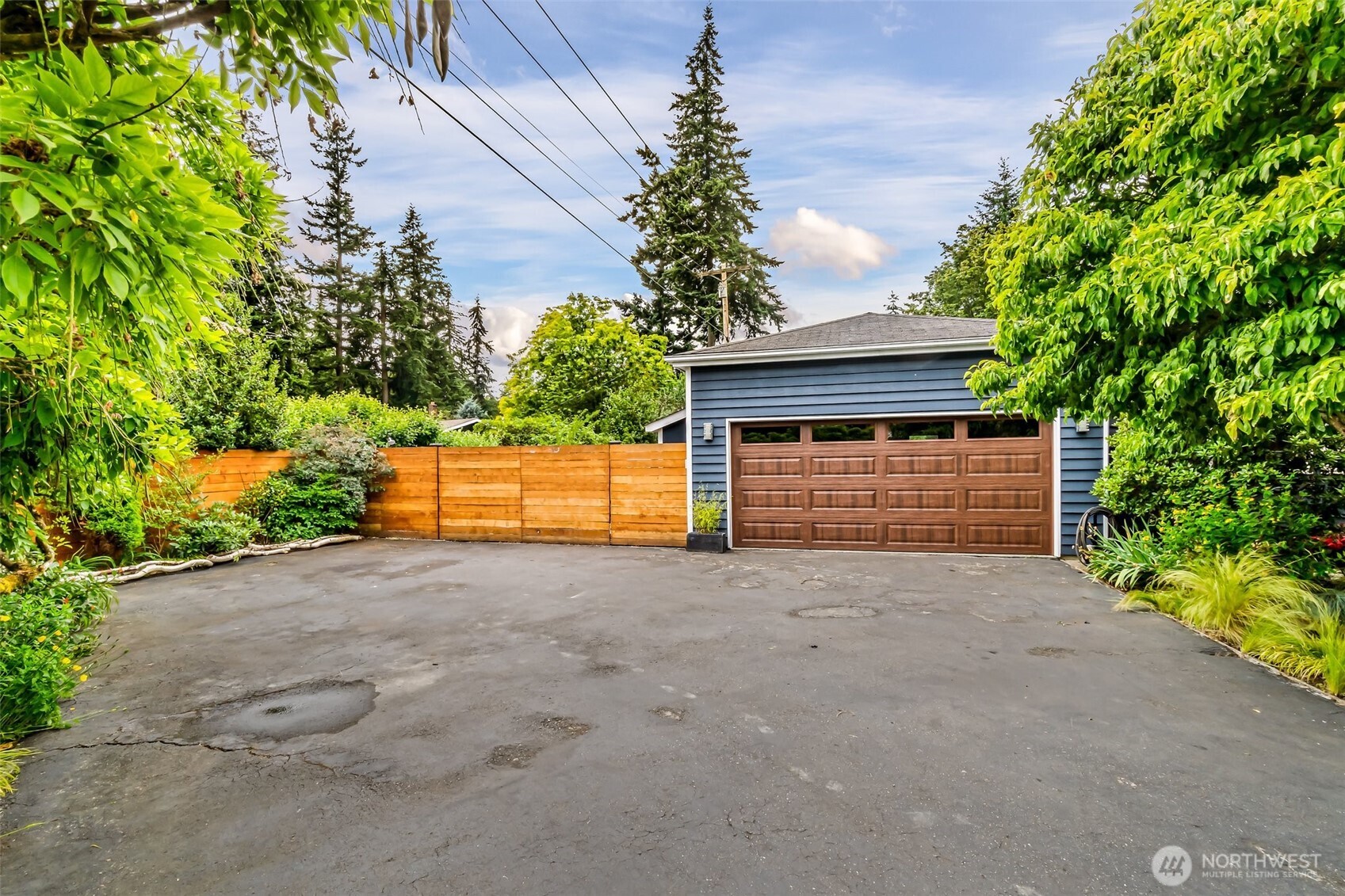 233 Joann Lane
