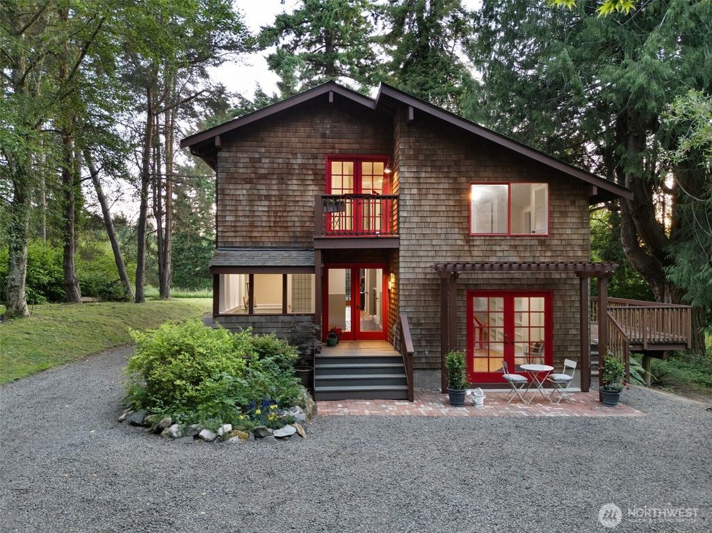 Photo of 14855 Phelps Road NE, Bainbridge Island, WA 98110 (MLS # 2442818)