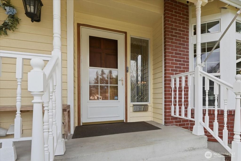 Photo of 26931 150th Place SE, Kent, WA 98042 (MLS # 2490990)