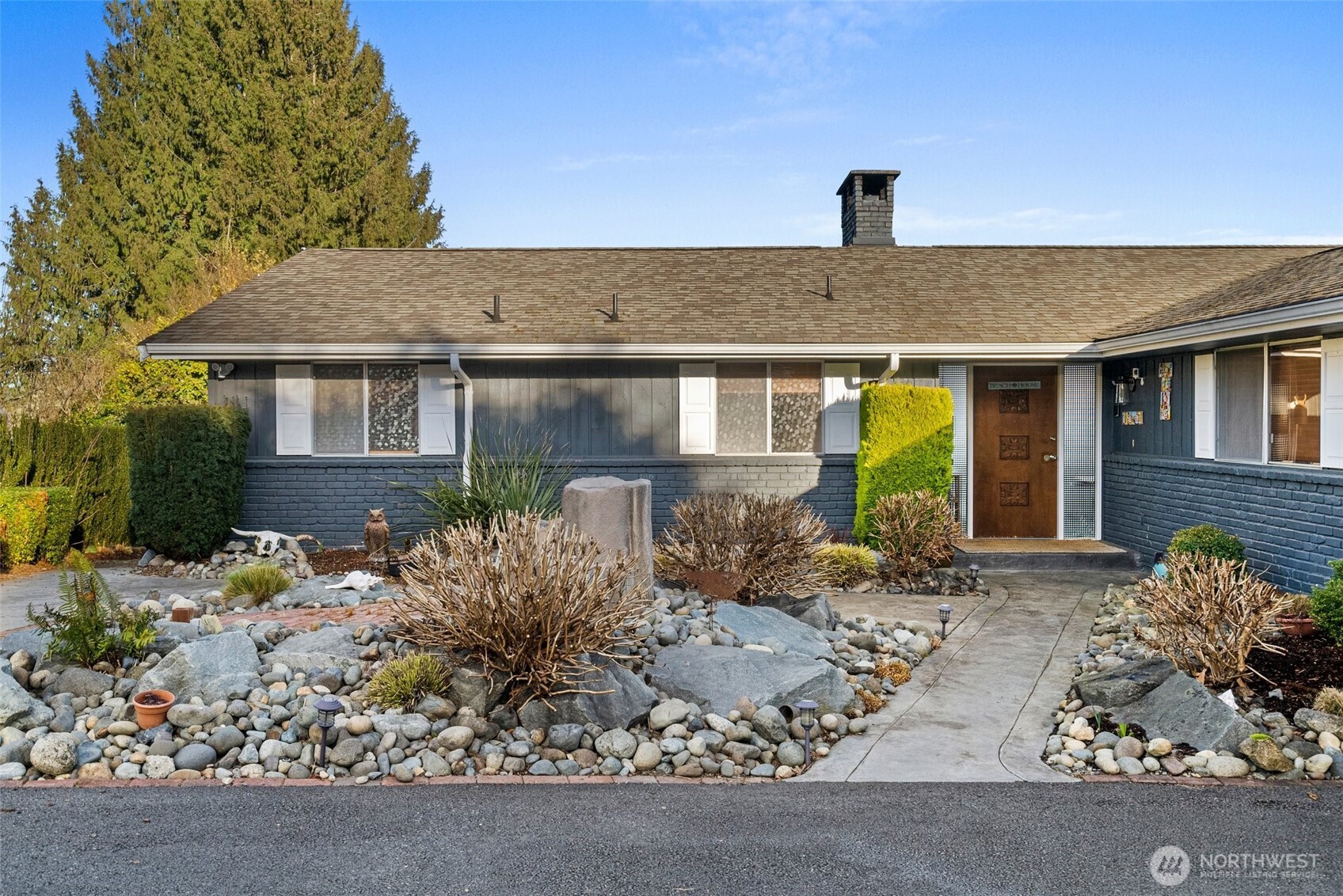 7065 Grandview Place