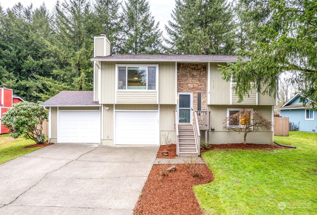 Photo of 4108 Regal Street, Carnation, WA 98014 (MLS # 2193149)