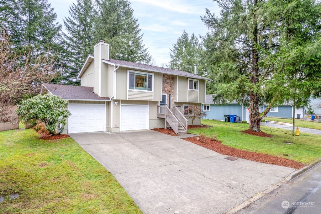 Photo of 4108 Regal Street, Carnation, WA 98014 (MLS # 2193149)