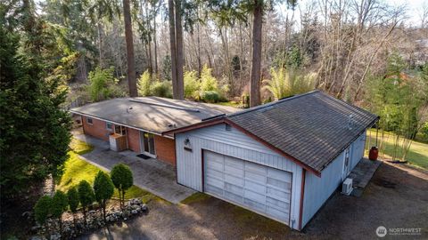 Photo of 2408 148th Street SW, Lynnwood, WA 98087 (MLS # 2474586)