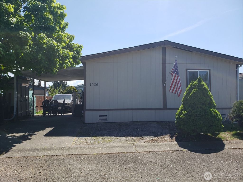 Photo of 1936 Pine Cone Avenue #87, Enumclaw, WA 98022 (MLS # 2517490)