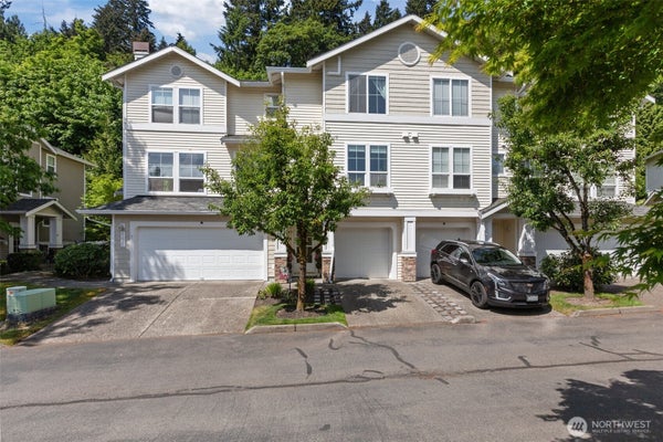 21919 39TH PL S # 10-2, KENT, WA 98032 - Image a8ee7cd8e0ebca81b56f96f2f29258e4/876128094