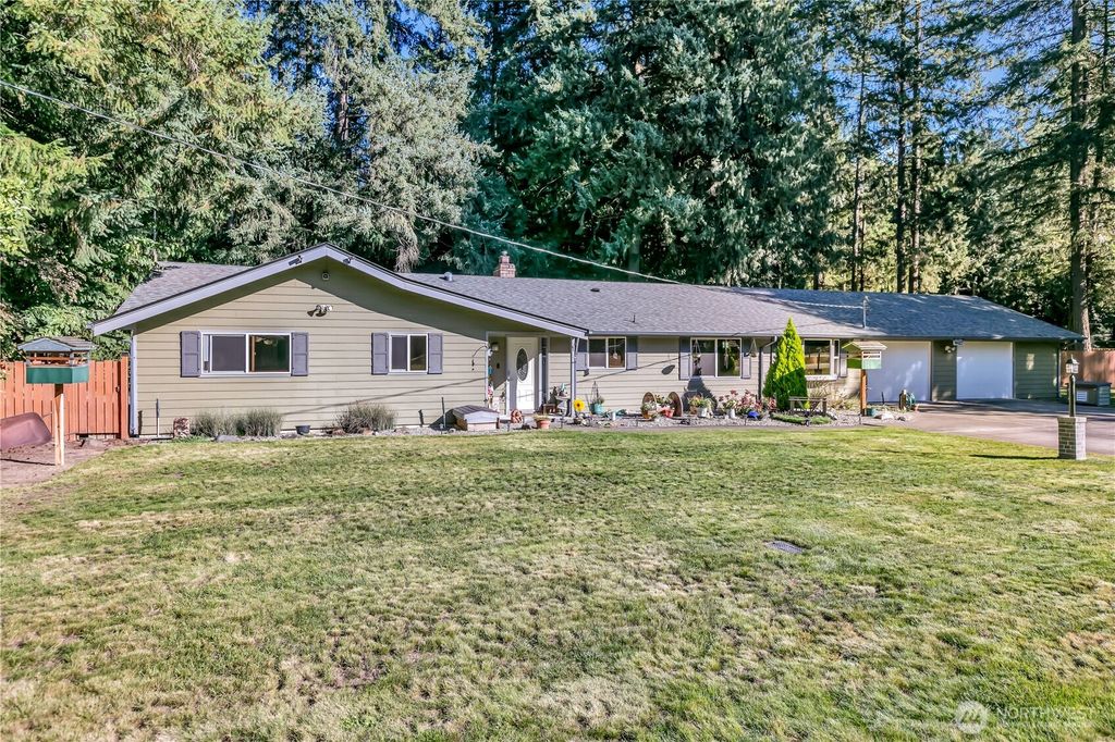 Photo of 14623 107th Avenue Ct E, Puyallup, WA 98374 (MLS # 2442855)