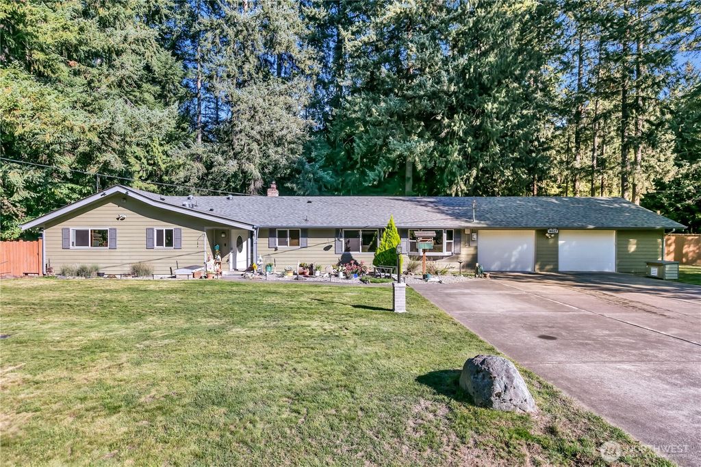Photo of 14623 107th Avenue Ct E, Puyallup, WA 98374 (MLS # 2442855)