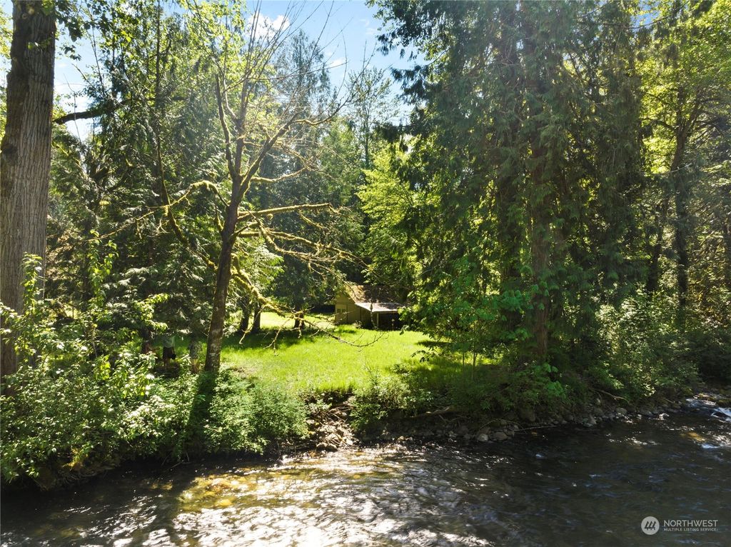 Photo of 24326 SE 246th Street, Maple Valley, WA 98038 (MLS # 2241421)