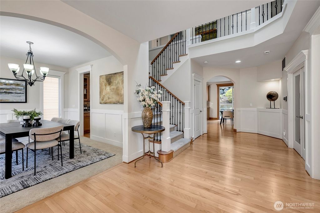 Photo of 2459 NE Daphne Street, Issaquah, WA 98029 (MLS # 2385009)