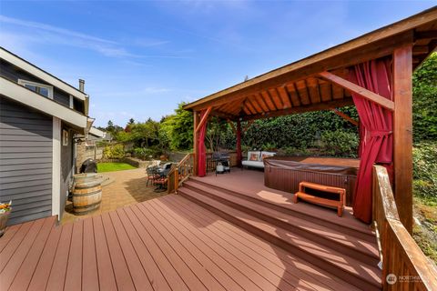 A home in Camano Island