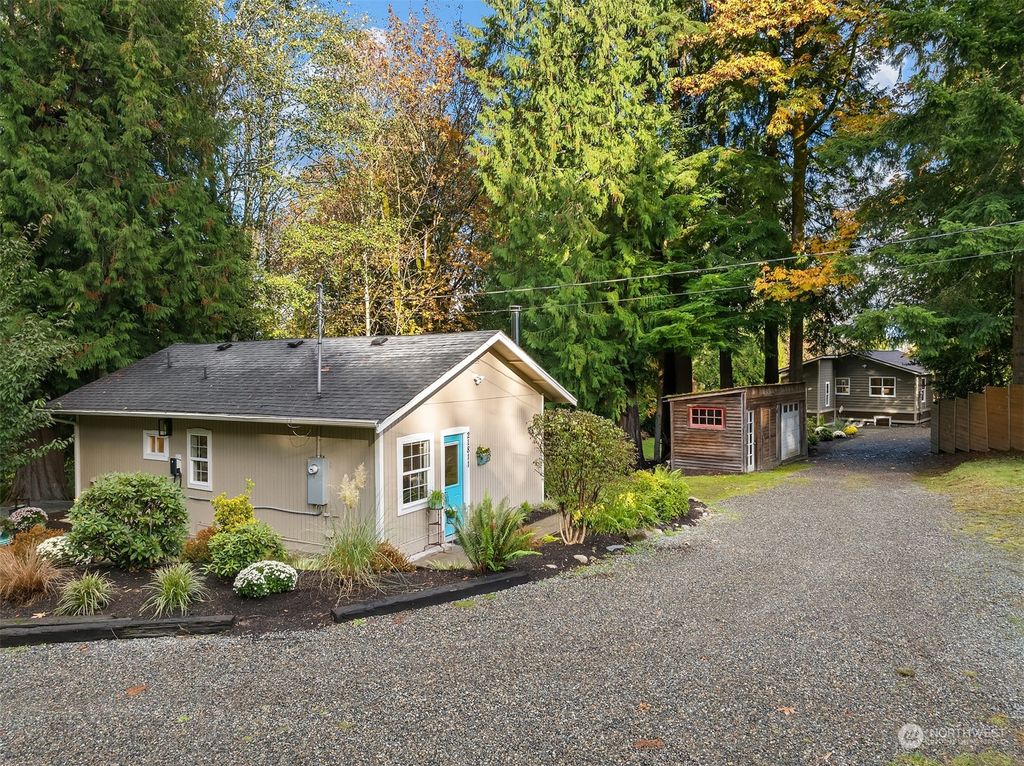 Photo of 21805 55th Avenue SE, Woodinville, WA 98072 (MLS # 2301280)