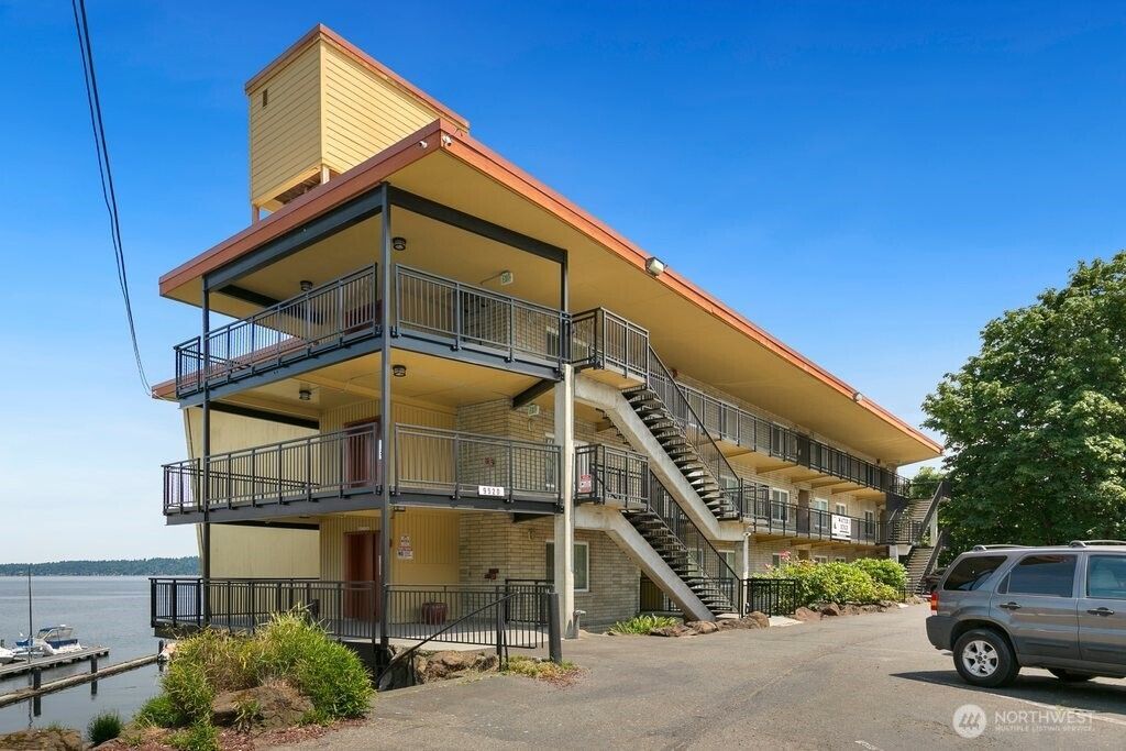 Photo of 9520 Rainier Avenue S #202, Seattle, WA 98118 (MLS # 2395293)